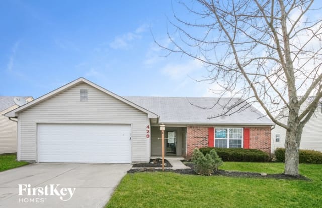 429 E Pine Ridge Dr - 429 Pine Ridge Drive, Westfield, IN 46074