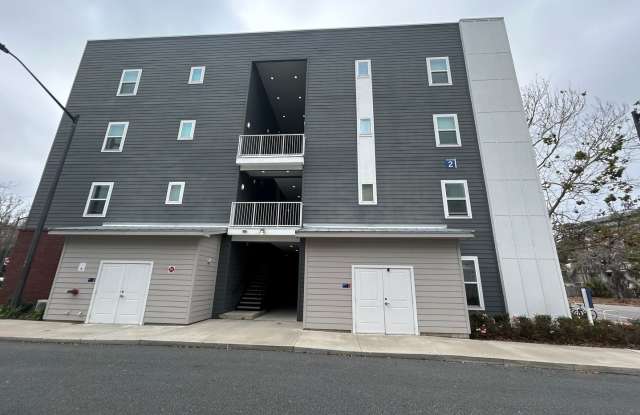 Anthem House