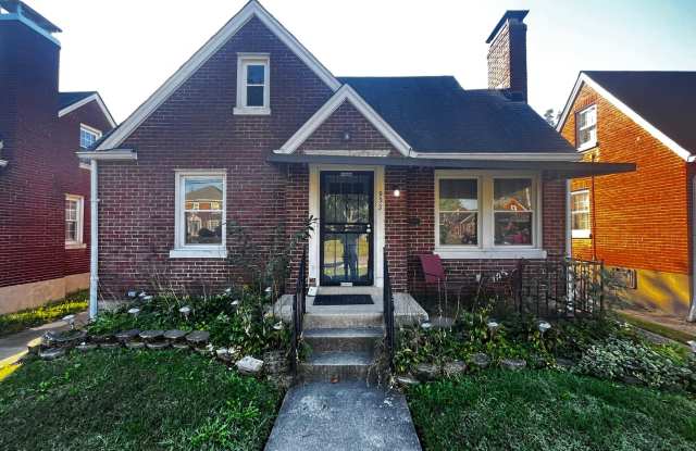 Photo of Spacious 3-Bedroom Home for Rent – Comfort  Convenience!