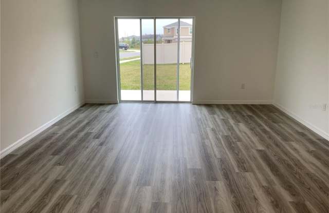 32386 EVENING GROVE CT