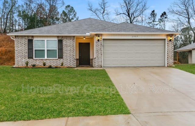 1957 Auburn Hills Dr - 1957 Auburn Hills Drive, Benton, AR 72015