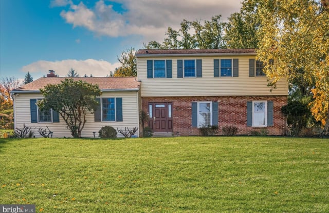 6 BERKSHIRE DRIVE - 6 Berkshire Drive, Chester County, PA 19087