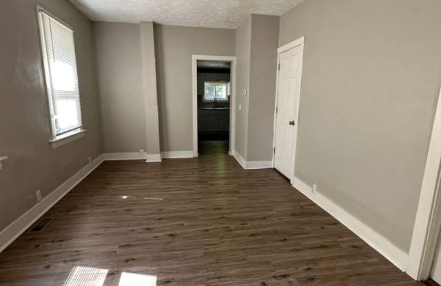 Multi Family Home 3 Bedroom and 1 Bath For Rent