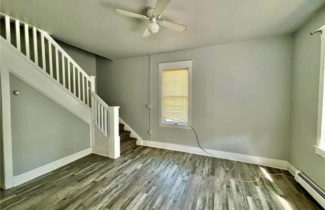 913 W Nesquehoning Street