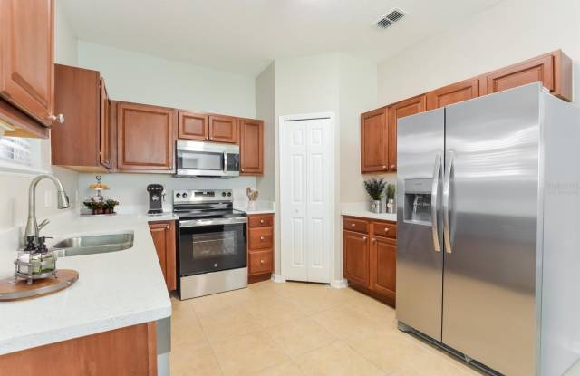 1801 HOOFPRINT COURT