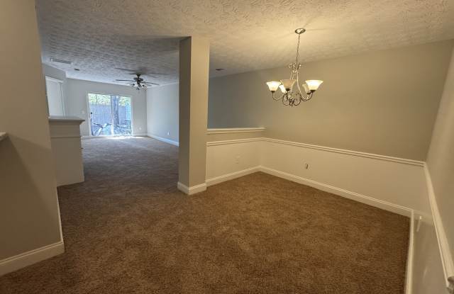 222 Tara Commons Drive unit: 222