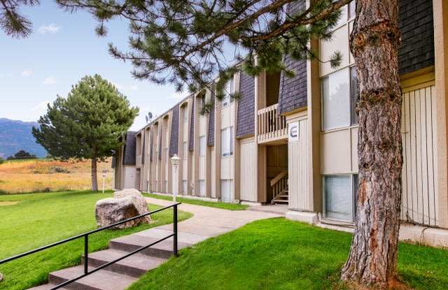 4950 South 350 East Unit D12