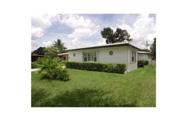 917 SW 19th St - 917 Southwest 19th Street, Fort Lauderdale, FL 33315