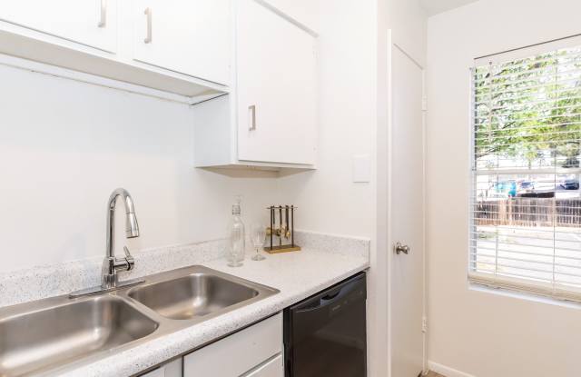 Residence at Medical