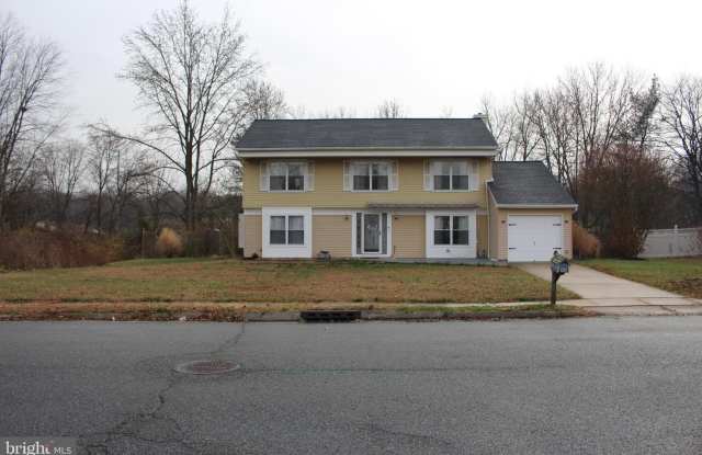 Photo of 219 MEADOW DR