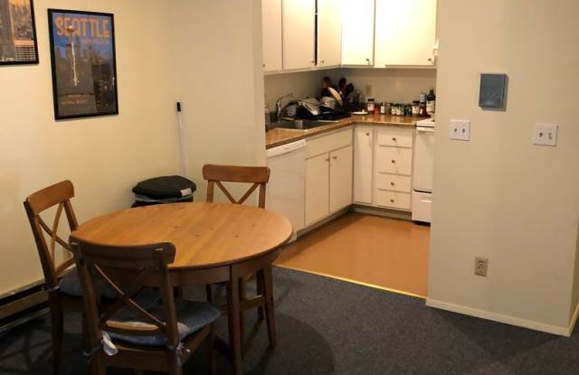 Fairlane Apartments (5520)