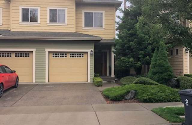 2 Bedroom 2.5 Bath Townhome - Garage, Washer  Dryer photos photos