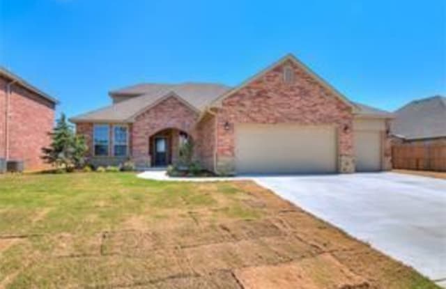 2724 SUNFLOWER DRIVE - 2724 Sunflower Dr, Oklahoma City, OK 73013