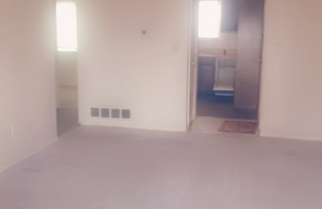 Photo of 817 North Washington Street