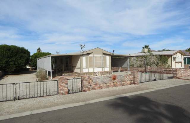 CLEAN 2 BED, 1 BATH IN THE FOOTHILLS!