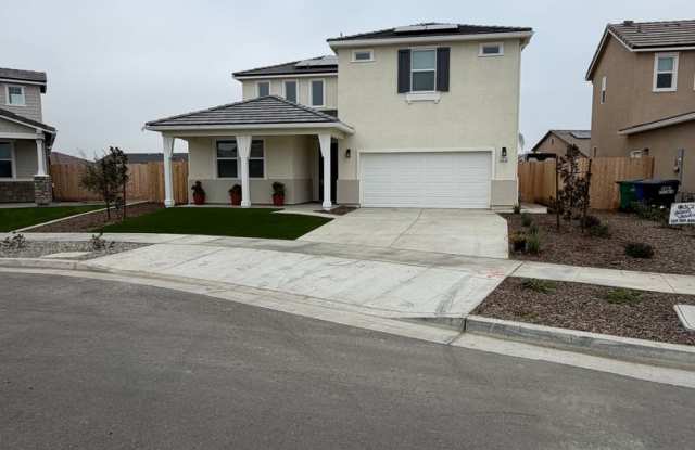 Spacious Brand New 4-Bedroom, 3-Bathroom Home with Solar  Low-Maintenance Yard