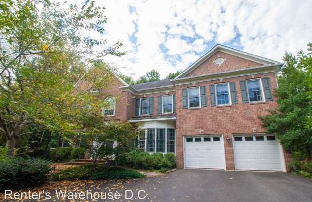 6303 Walden Woods Ct - 6303 Walden Woods Ct, McLean, VA 22101