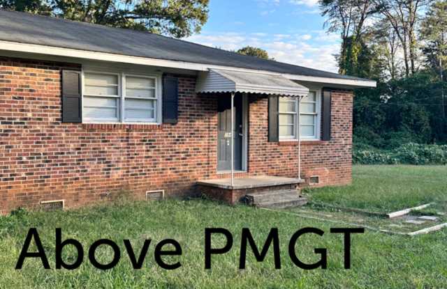 Photo of 2 Bedroom Duplex Ask us about our Move-in special!!