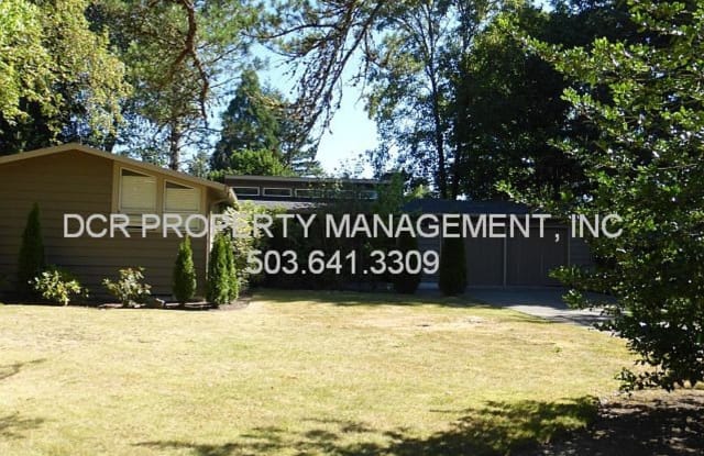 11975 SW Lynnridge Ave. - 11975 Southwest Lynnridge Avenue, Cedar Hills, OR 97225