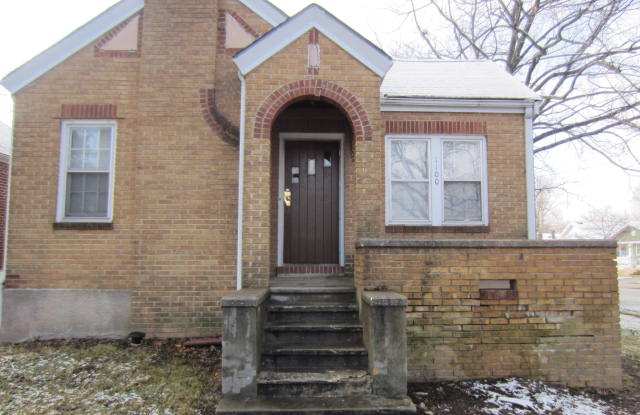 1100 E Loren