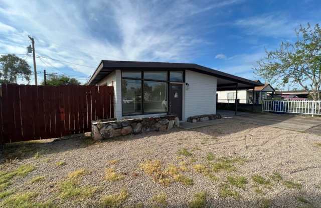 Nice 1 bedroom in Mesa!