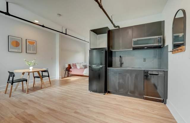 Otto’s Apartment Hotel