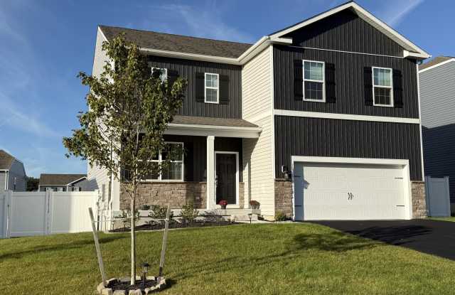 Photo of 13 Outsail Avenue