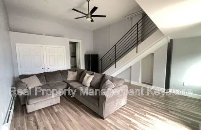 1245 Chartiers Avenue