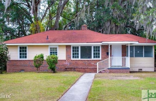 2004 N Fernwood Dr - 2004 North Fernwood Drive, Savannah, GA 31404