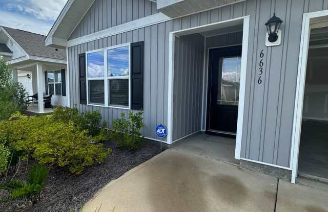 Beautiful Open floorplan 3-bedroom 2 bath home in the NEW Liberty Subdivision