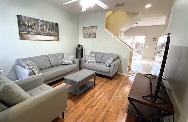 7574 PLANTATION CIRCLE