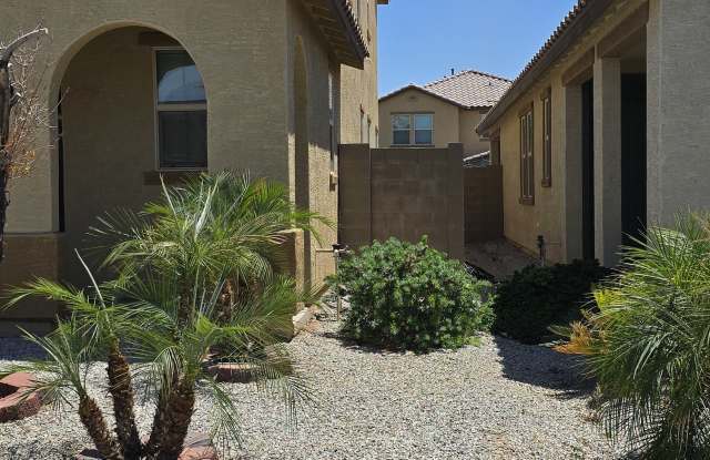 40835 West Patricia Lane