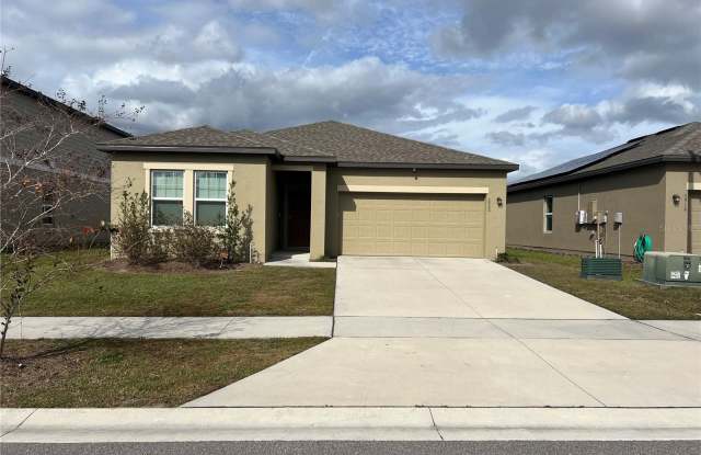 3920 SPRUCE CREEK DRIVE - 3920 Spruce Creek Drive, Lakeland, FL 33811