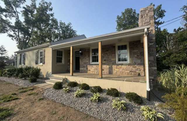 Photo of 55 APPLE HILL Road