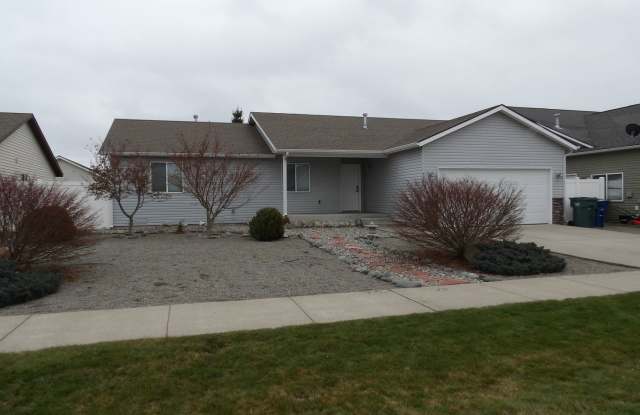 Exceptionally Clean Single Level Home! - 3802 North Guy Road, Post Falls, ID 83854