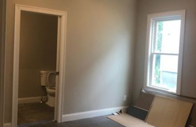 43 Cypress St Apt 1 - 43 Cypress St, Watertown Town, MA 02472