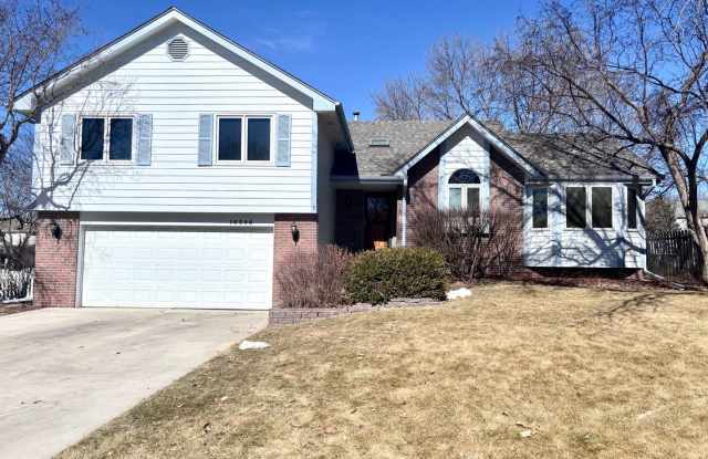 16306 Lafayette Ave, Omaha, NE 68118