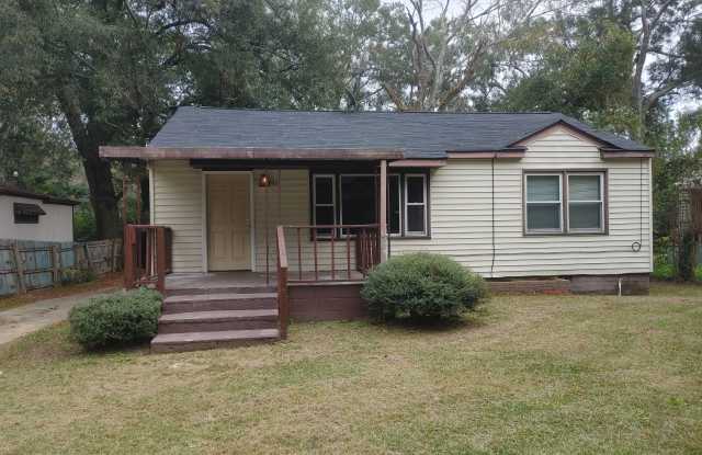 2552 Kaufman Drive