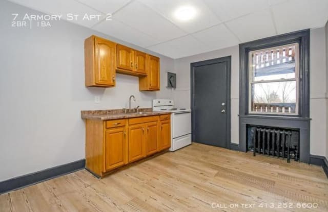 7 Armory St Apt 2 - 7 Armory Street, Springfield, MA 01109