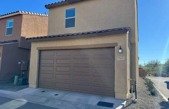 Photo of Welcome to this stunning 3Bdm, 2.5Ba, This two-story gem boasts a spacious layout! Must See!