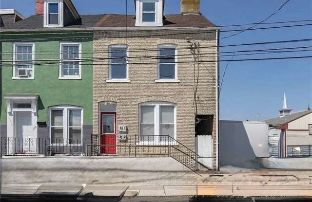 Photo of 32 North 2nd Street