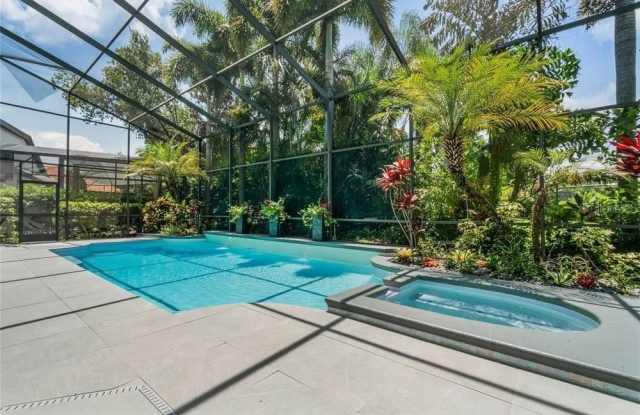 8826 HERITAGE BAY CIRCLE