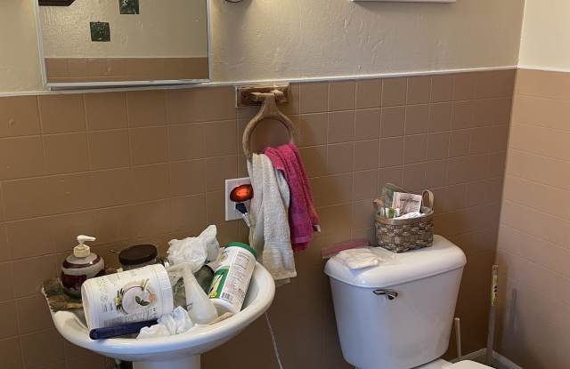 319 Evans Street - 2 South