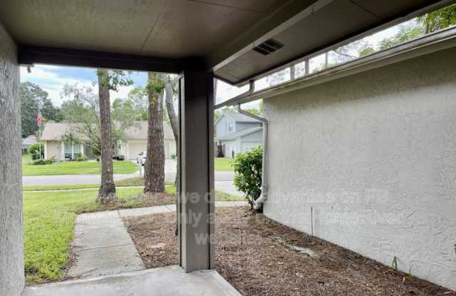 15720 Country Lake Dr