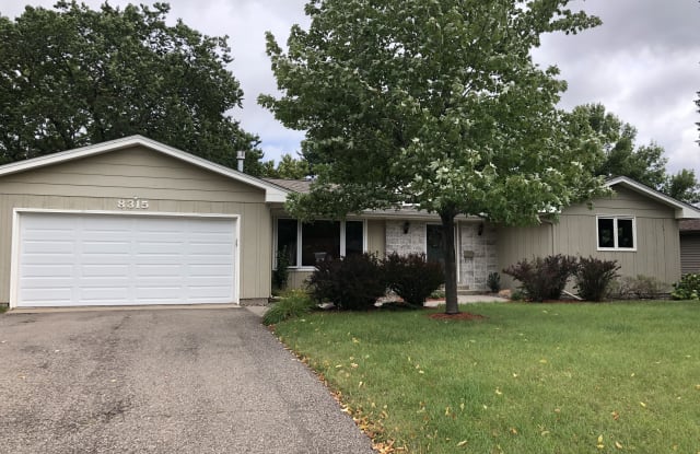 8315 Ewing Rd S - 8315 Ewing Avenue South, Bloomington, MN 55431