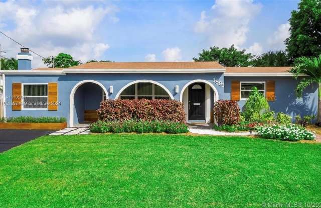 1891 NW 31st Ct