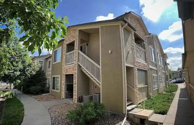 Photo of 1425 South Galena Way