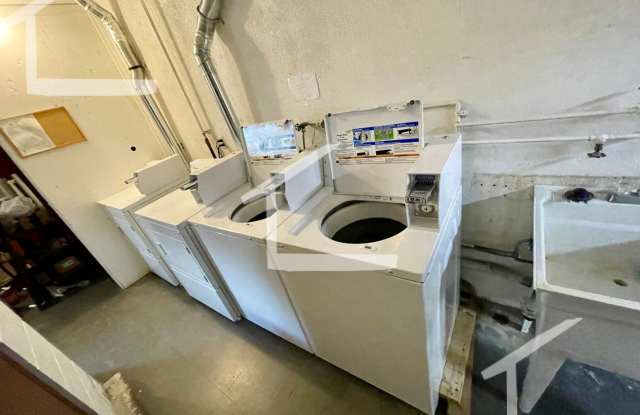 Nice large 2 bed available now!