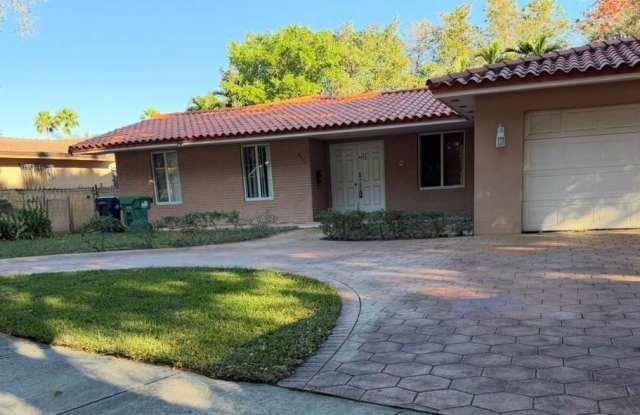 6895 Loch Ness Drive