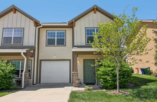 Photo of Arden Townhouse Rental